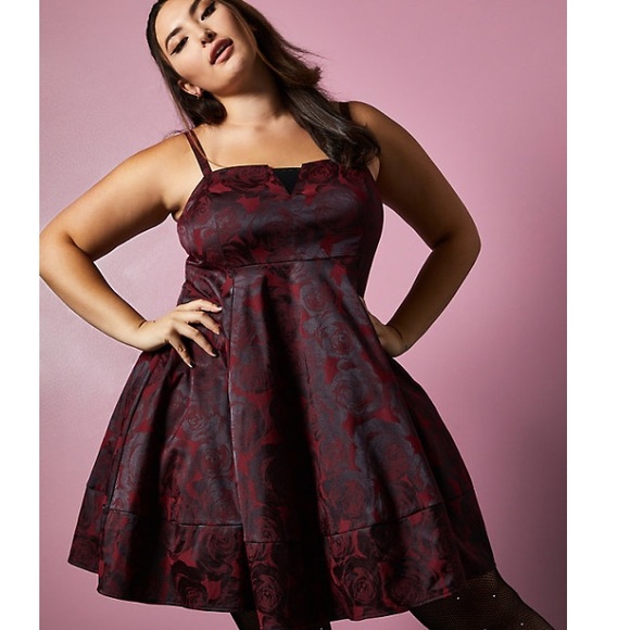 HELP!! L👀King for this madly! 😻 - Picture 6 of 6